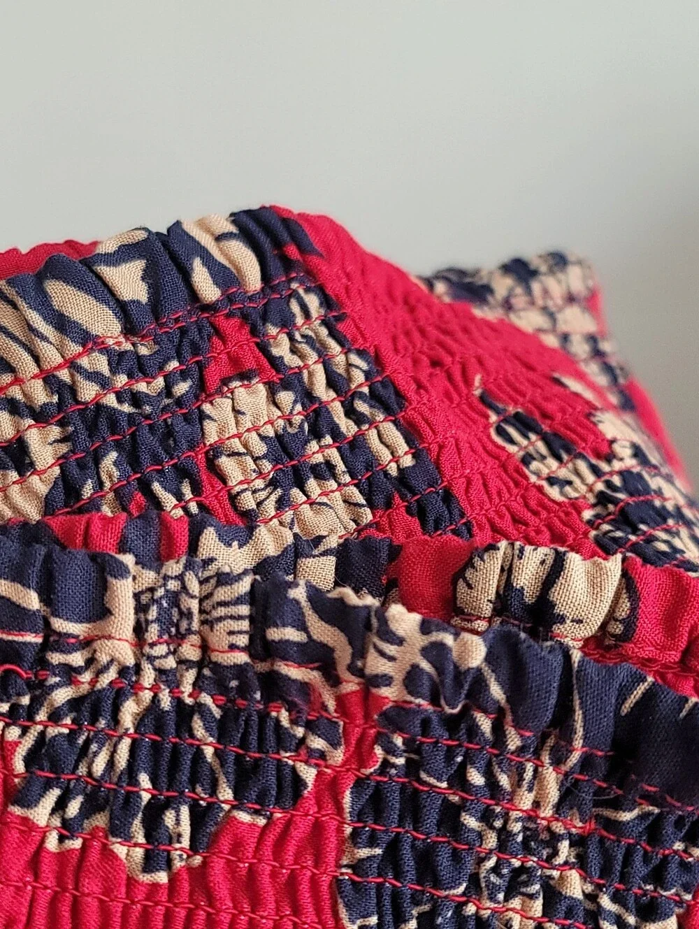 NEW Floral‎ Hanky Hem 42W Tall Plus Pull On Flowy Skirt Red Blue Denim 24/7